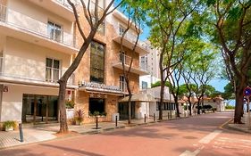 Hotel Medium Claramar